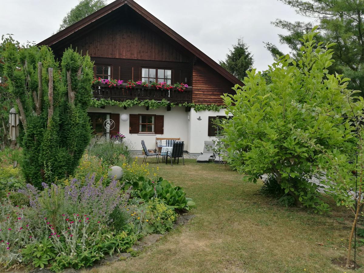 Apartment Haus Merlin Am Boeckelsberg Weimar  Zewnętrze zdjęcie