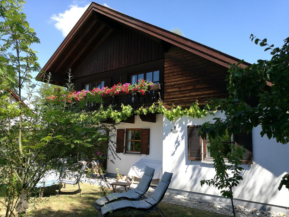Apartment Haus Merlin Am Boeckelsberg Weimar  Zewnętrze zdjęcie